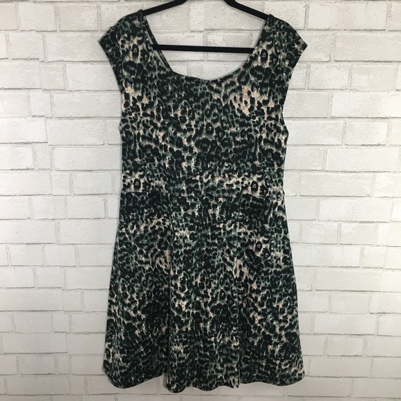 Forever 21 Dresses & Skirts - Forever 21 Green Camo Plus Size Dress, 2XL